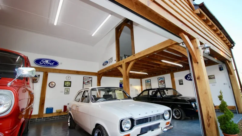 Oak Framed Garage